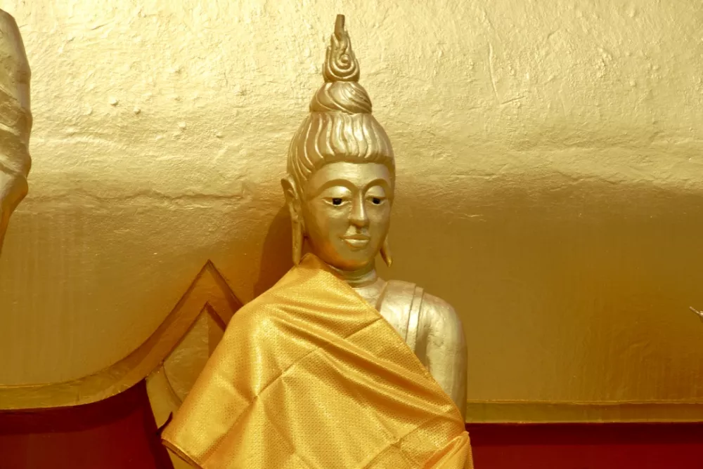 Meditationsreise zum flüsternden Vollmond