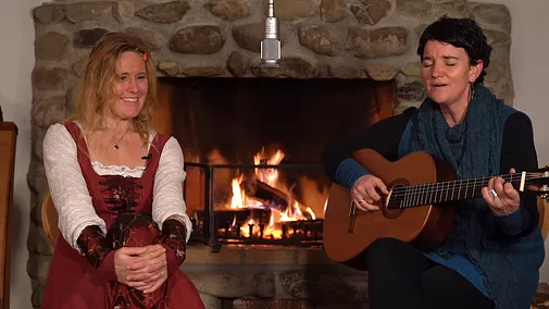 Annika und Jodula Hedwig Roth